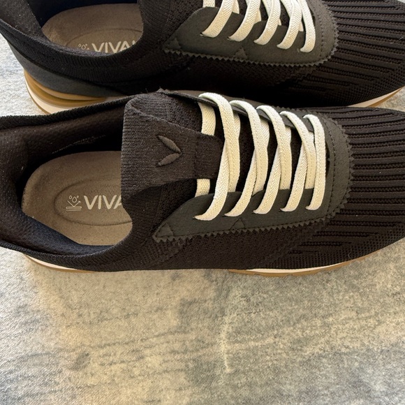 VIVAIA sneakers water repellent size 40 - Picture 2 of 6